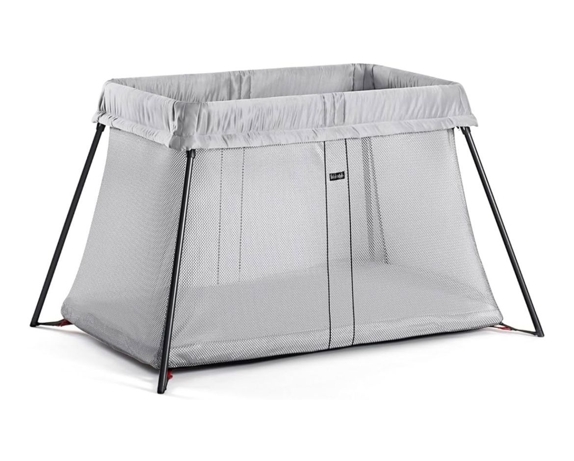 Baby Bjorn Travel Crib Light