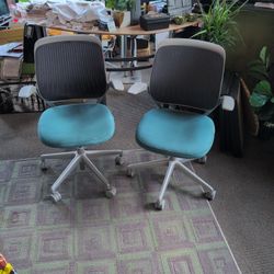 OFFICE CHAIRS - QTY 2