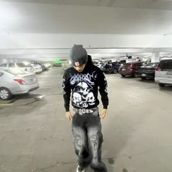 GRUNGE HOODIE FROM ZUMMIES 