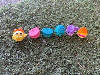 All shopkins available for keychains!