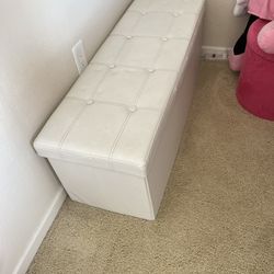 White Storage Bench! Holds A Ton Of Stuff. Great Room Organizer!!  Measures: 50” length  Height approx: 14”