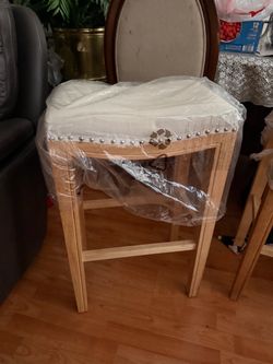 Dining stools