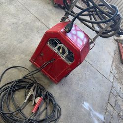 225 AMP Lincoln Electric Welder 