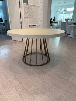 Modern 51” Round Dining Table. Brass/Gold Metal Base. Seats 4-6. Minor cosmetic wear.