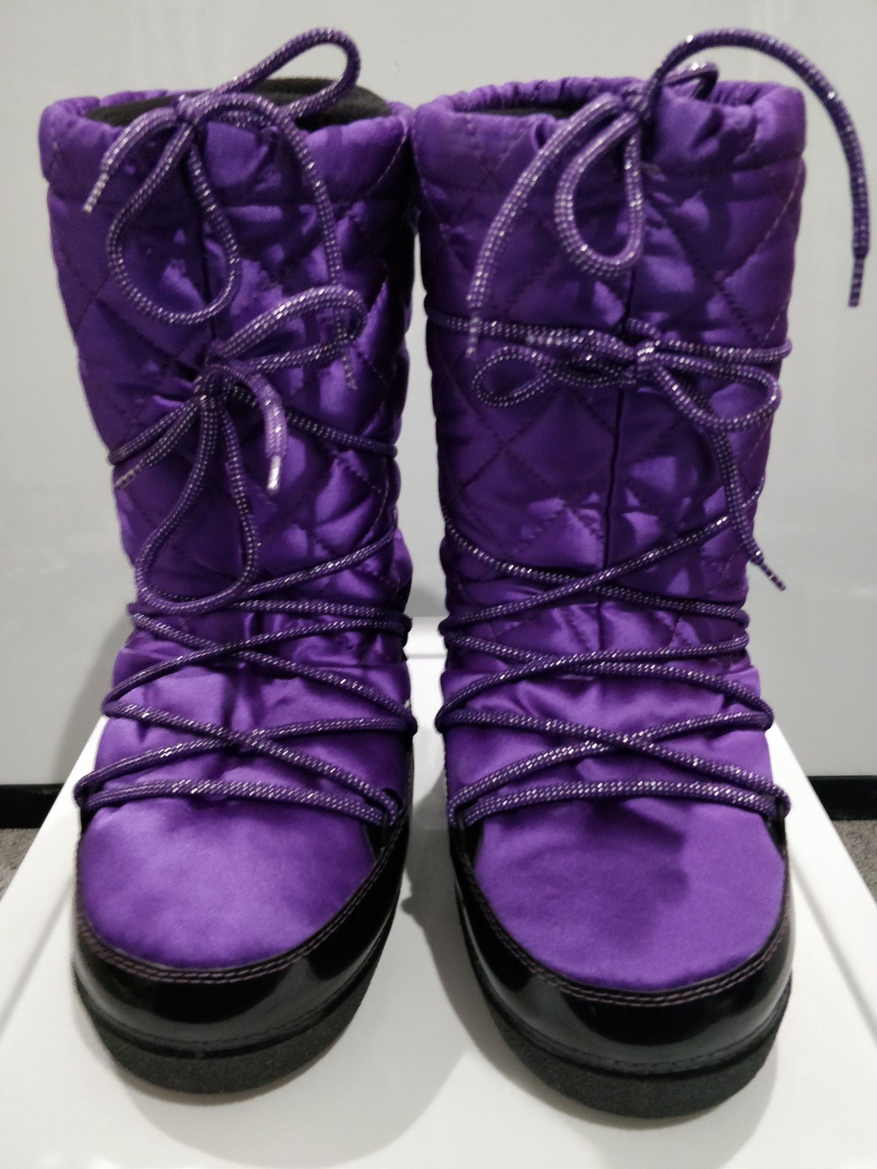 Marc Jacobs Snow Boots Size Women's - M