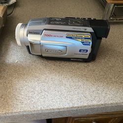 Panasonic Web Cam/700Xdigital zoom***$40