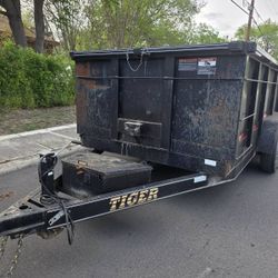 general listing name)
Equipment trailer with 12V hydraulic power unit