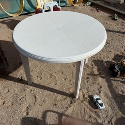 Plastic Patio Table