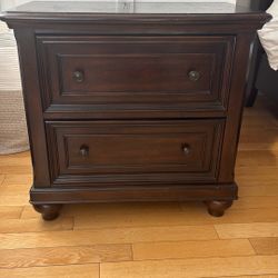 End table