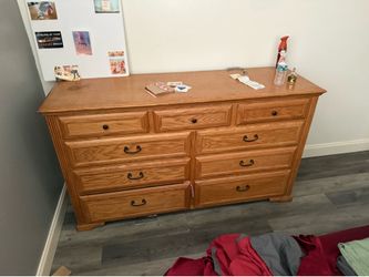 Dresser