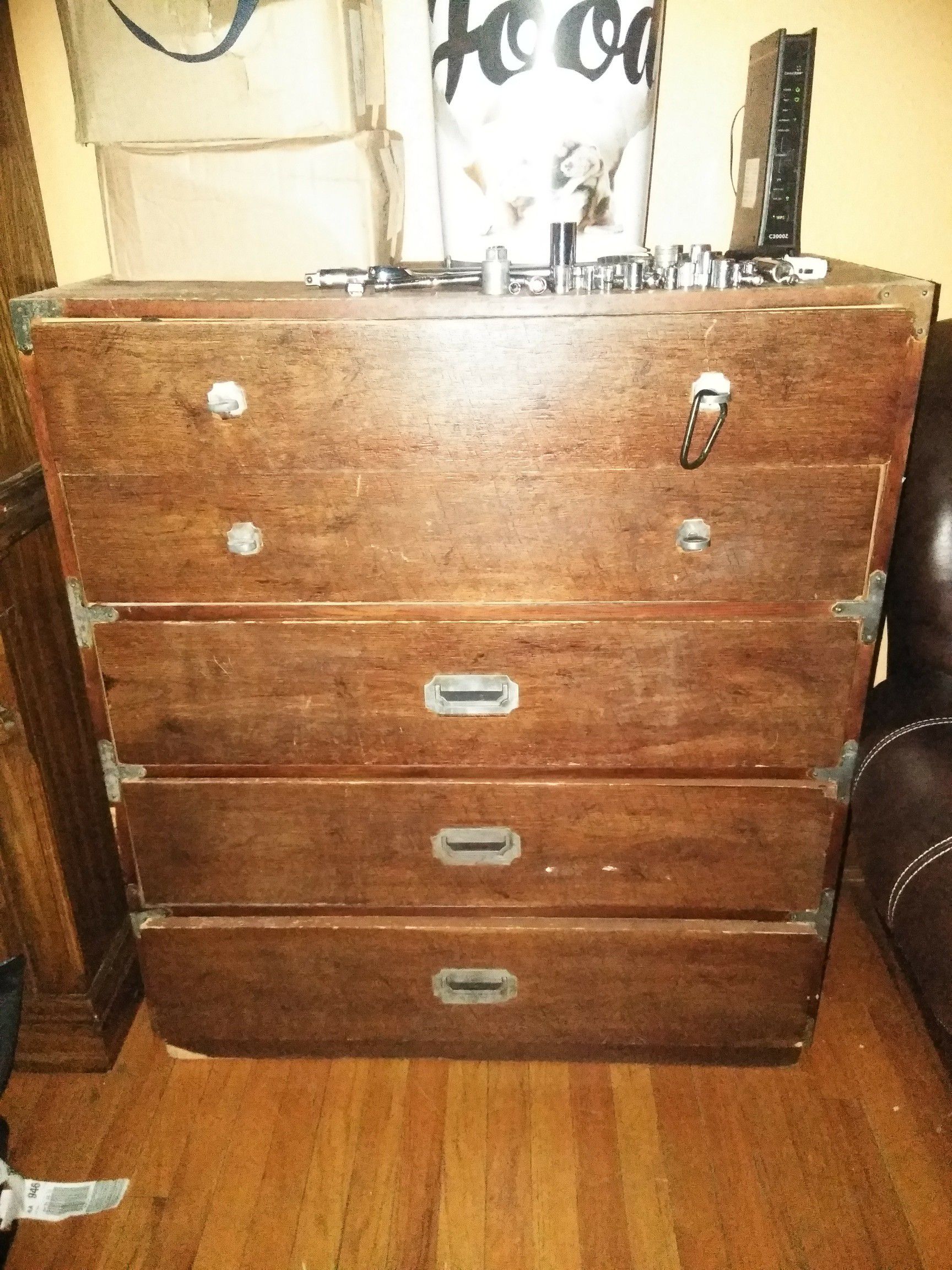 Vintage 5 drawer wood dresser