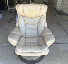 Swivel/Recliner Chair