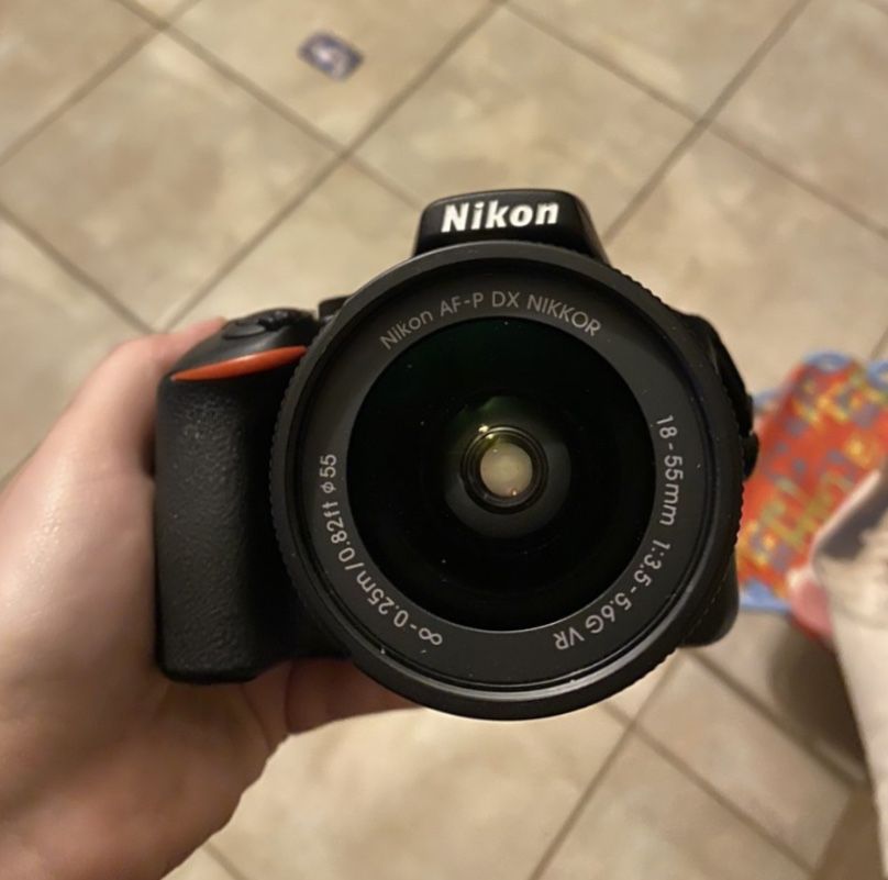 Nikon D3500 DSLR