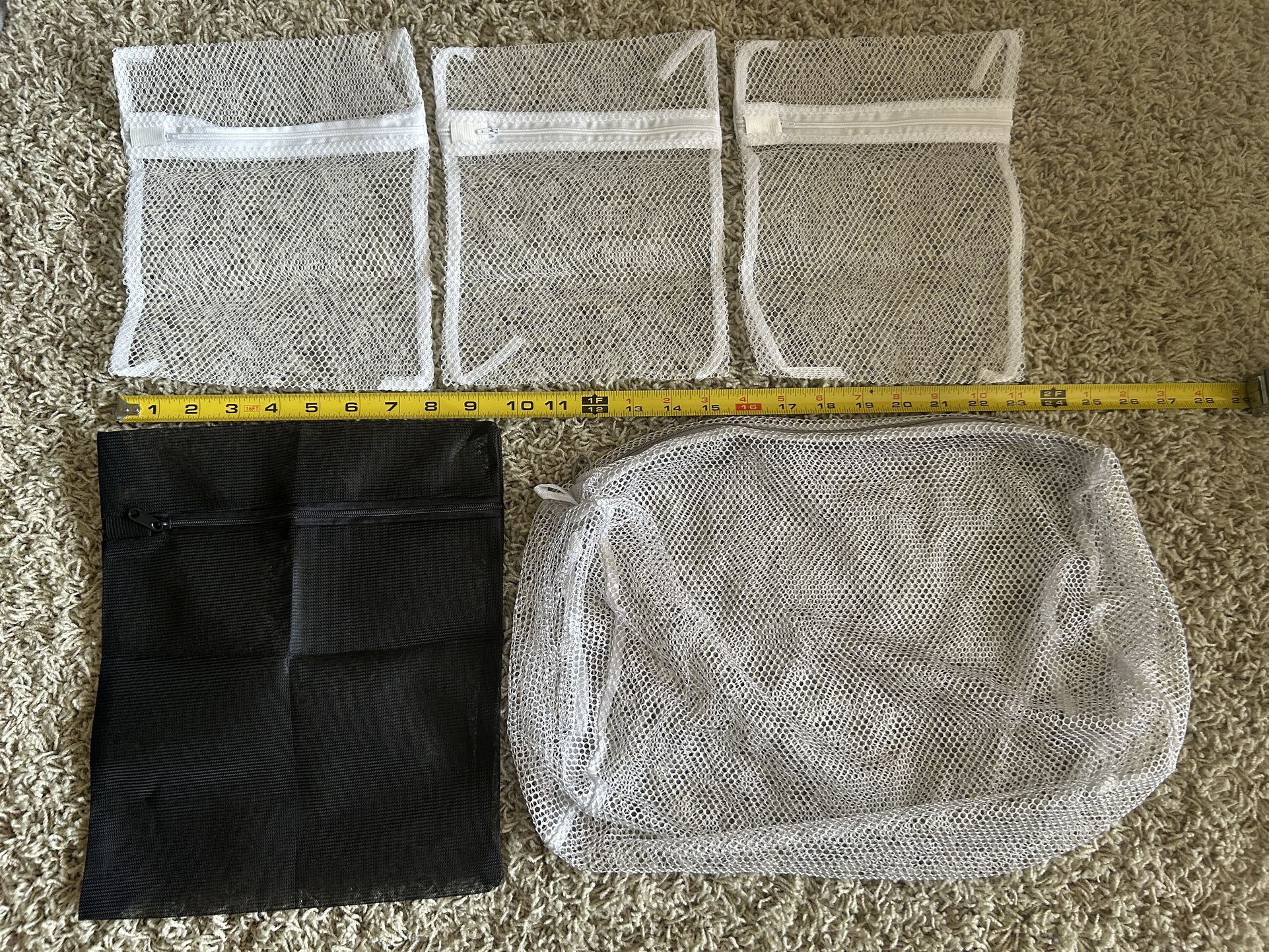 Mesh Laundry Bag Set