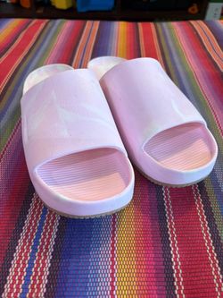 Nike Calm SE "Pink Foam" Women's Slides size 9