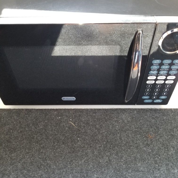 Microwave Oven Sunbeam for Sale in Chattanooga, TN - OfferUp