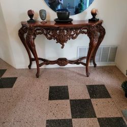 Elegant wood  carved counsole table