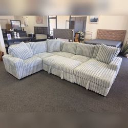 Jumbo Corduroy  4-Piece Convertible Sectional Set
Sleeper Sofa W/ Pull-Out Bed + RAF Chaise Storage + USB Port