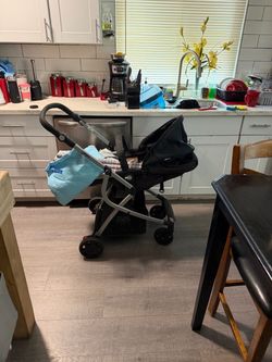 Urbini Baby Stroller with Car Seat