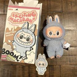 Pop Mart Labubu The Monsters Tasty Macarons Sea Salt Coconut Vinyl Plush Pendant. 
