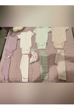 ÓNEW Baby Girl 9-12M Clothing Bundle + Beanies