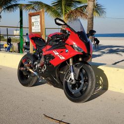 2019 BMW S1000RR