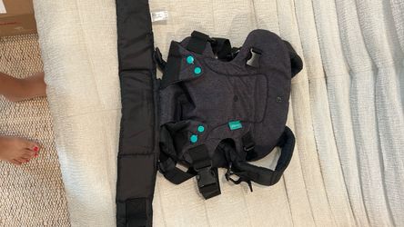 Infantino Baby Carrier