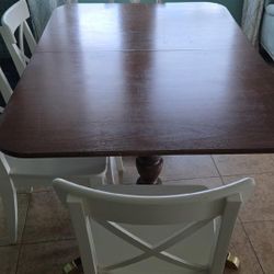 Antique  Wooden Dining Table with Chairs. Dunca