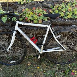 Mercies Galaxy SC1 road bike $100 OBO