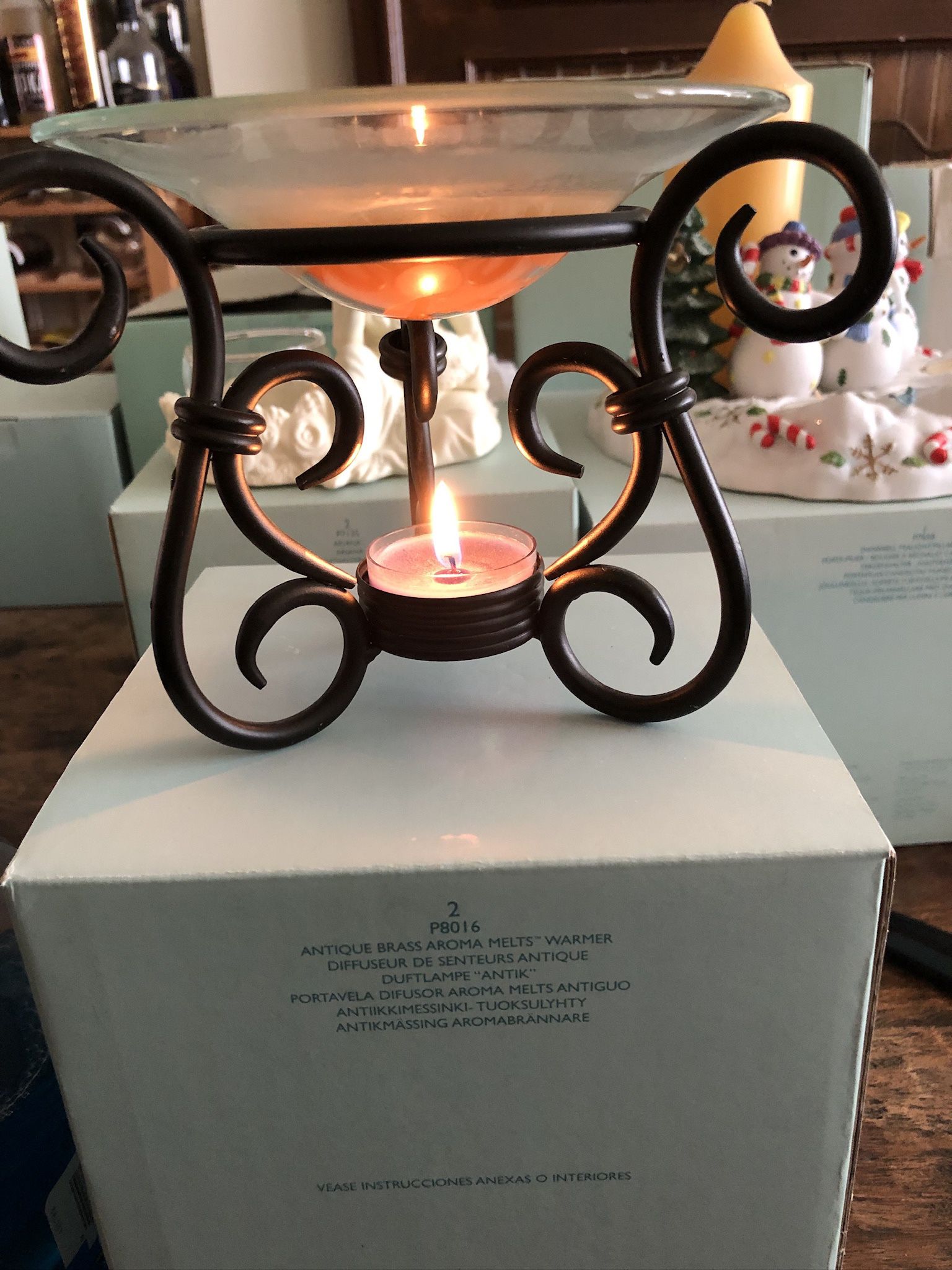 Candle Holder - Aromatherapy - $5