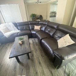 Large Sectional Recliner Couch - Great Condition