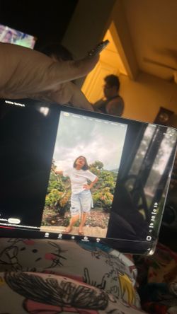 Locked Apple air 13 inch screen