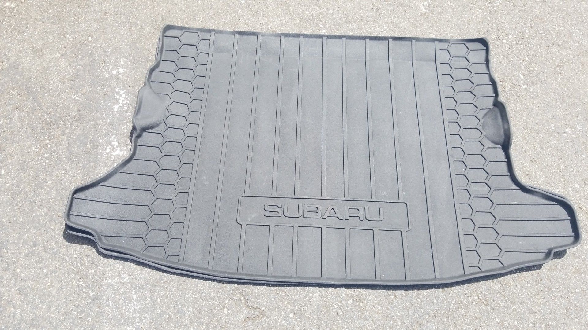Subaru cargo mat