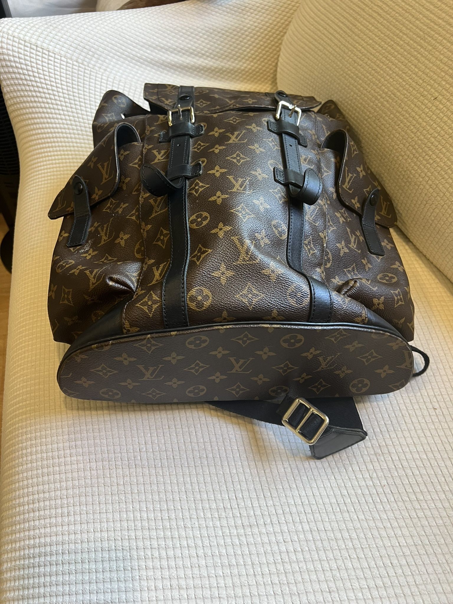 Louis Vuitton - Back Pack