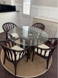 Dining room set