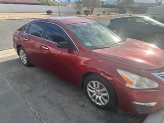 2015 Nissan Altima 4D