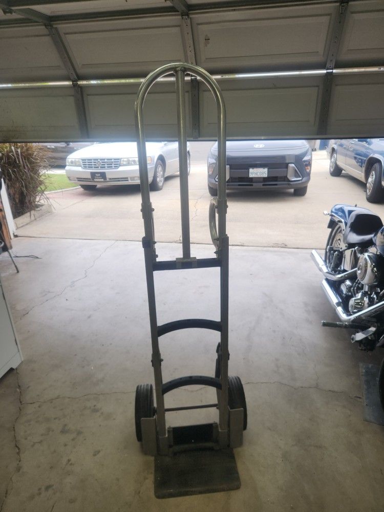 Aluminum Handtruck