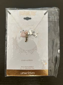Peanuts Snoopy 'Mom' Charm Necklace by Unwritten