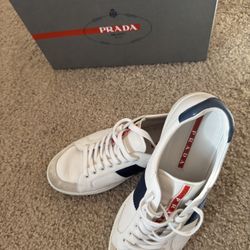 Prada Shoes men’s US 8 Uk7