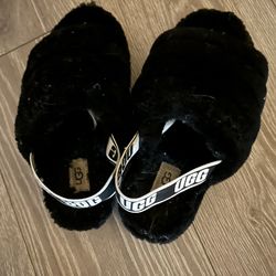 Ugg Slippers 