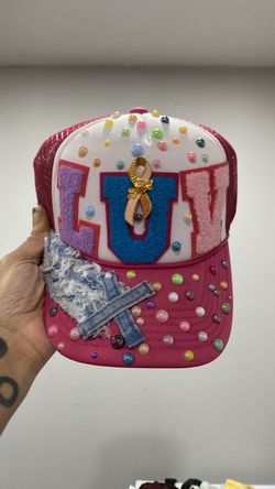 Custom trucker hats