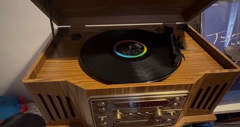 Curtis Record Player, CD, Radio