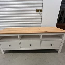 Hemnes TV Stand