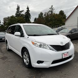 2014 Toyota Sienna