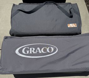 Graco Play Yard + Millad Baby Mattress Combo
