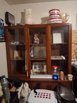 Cabinet its an antiqe