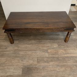 Pottery Barn Coffee Table 