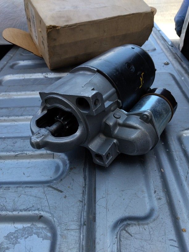 Refurbished Starter W/ Solenoid For General Motors