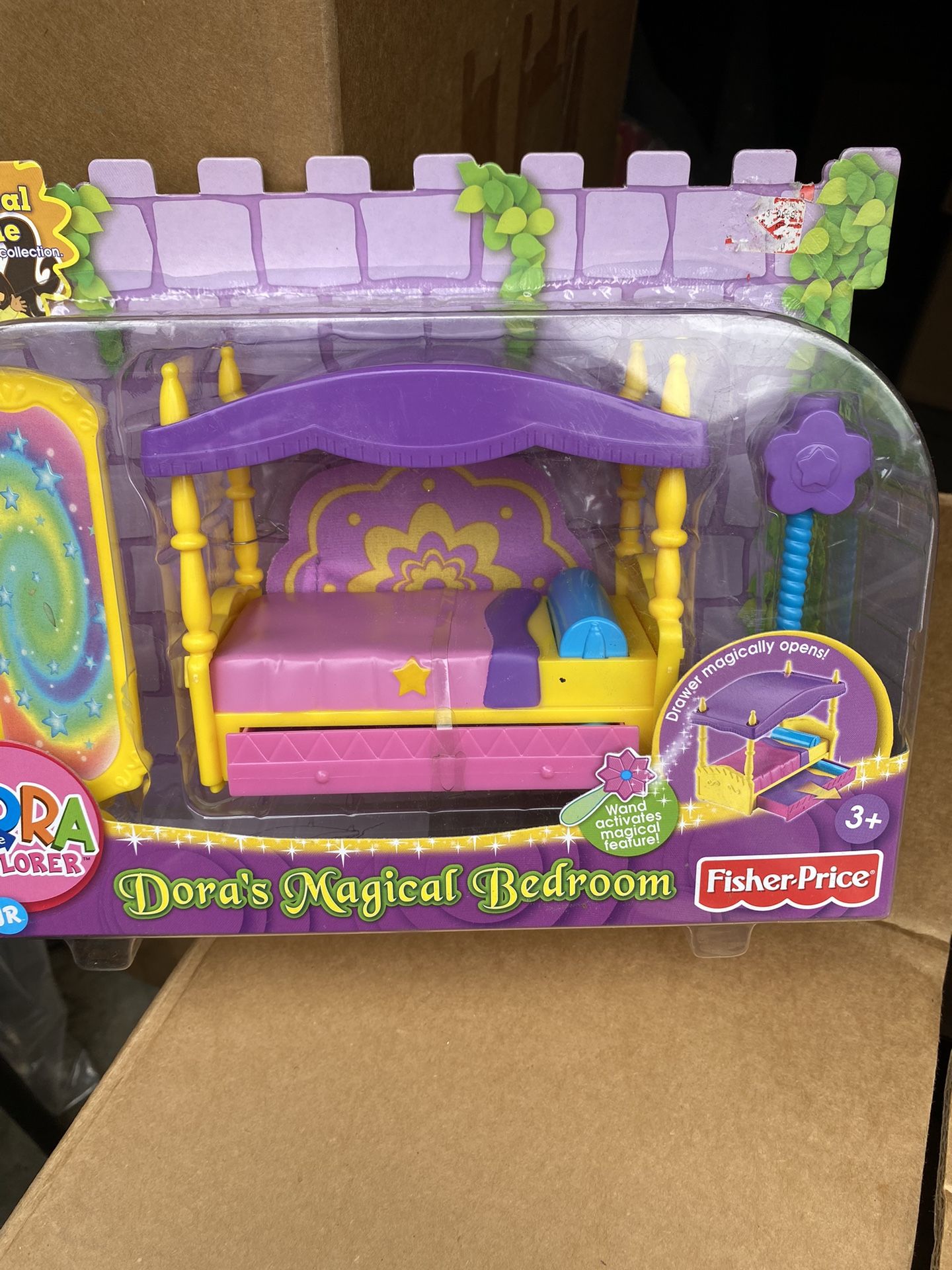 New Dora The Explorer Dora’s Magical Castle Bedroom