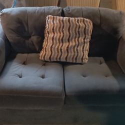 Sofa & Loveseat